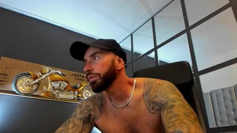 AronGrant online show from September 15, 2025, 10:04 am