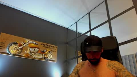 Snapshot of arongrant chatting on July 26, 2026, 9:49 am AronGrant online show from July 26, 2026, 9:49 am