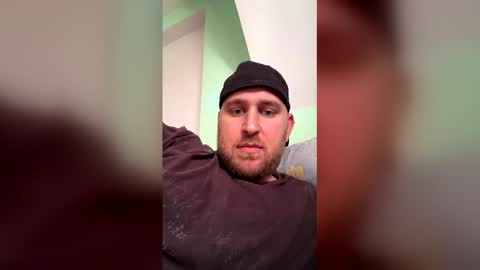 Snapshot of aronion1234 chatting on July 7, 2026, 3:49 pm Matthew online show from July 7, 2026, 3:49 pm