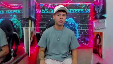 Aroon   online show from March 20, 2026, 4:50 am