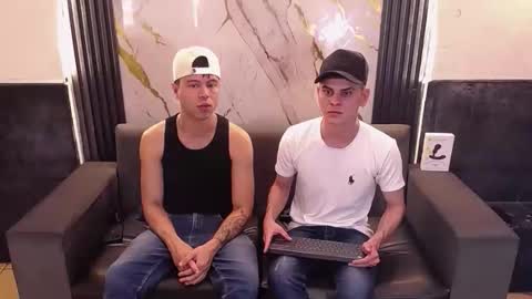 Aroon   online show from March 24, 2026, 4:06 am