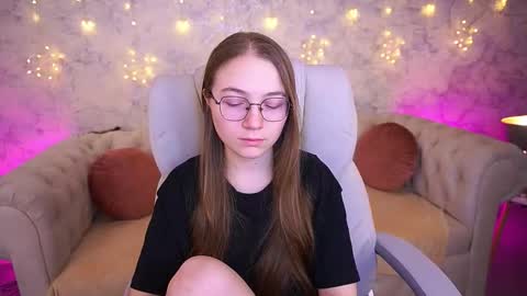 arrinawair online show from February 17, 2026, 8:55 am