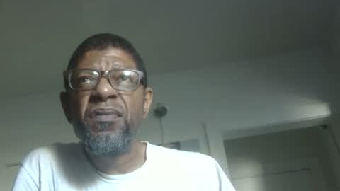 Snapshot of arteblazze chatting on June 7, 2026, 2:43 pm Arteblazze not daddy boy bitch or nigga online show from June 7, 2026, 2:43 pm
