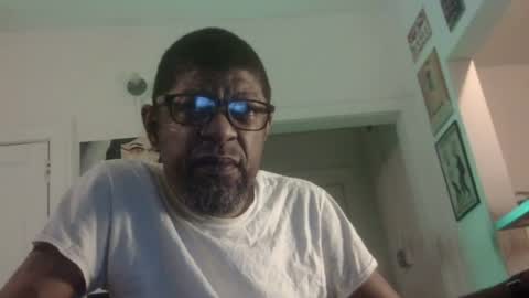Snapshot of arteblazze chatting on June 29, 2026, 1:56 am Arteblazze not daddy boy bitch or nigga online show from June 29, 2026, 1:56 am