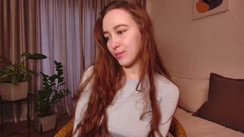 Lina online show from October 25, 2025, 12:56 pm