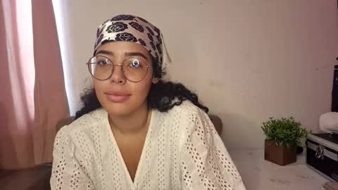 Mia online show from January 16, 2026, 12:53 pm