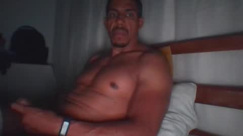 artmanuelarturo online show from October 3, 2025, 10:45 am