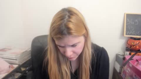 MIA online show from April 3, 2026, 8:40 pm