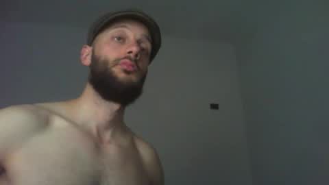 Snapshot of artur833 chatting on February 9, 2026, 8:35 pm artur833 online show from February 9, 2026, 8:35 pm