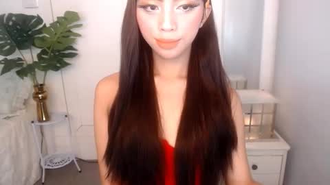 Ariella online show from April 17, 2026, 10:35 pm