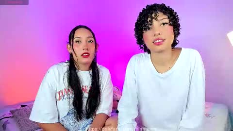 Ariana and Kelsieh online show from October 22, 2025, 11:59 pm