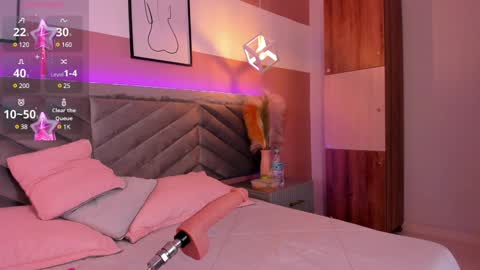 ARY THOMPSON online show from January 18, 2025, 10:39 pm