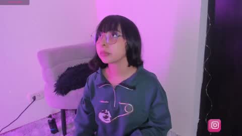 Snapshot of arya_line chatting on May 27, 2026, 2:41 am Arys online show from May 27, 2026, 2:41 am