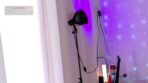 Arya Lovejoy online show from January 21, 2025, 5:41 pm