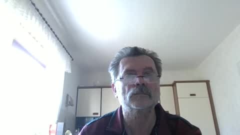 asdfg191628 online show from May 1, 2026, 6:40 am