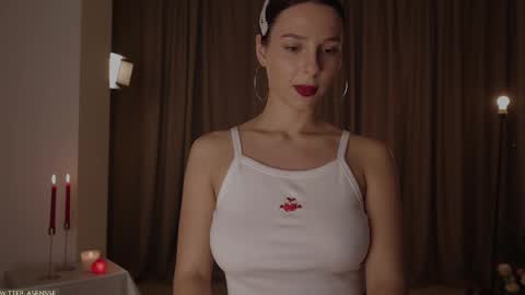 Call me Ann online show from February 14, 2025, 7:44 pm