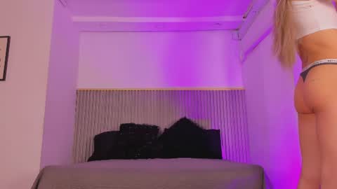 Snapshot of ash_valentine chatting on July 18, 2026, 7:50 pm ash_valentine online show from July 18, 2026, 7:50 pm