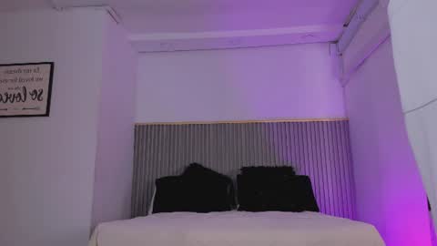Snapshot of ash_valentine chatting on July 19, 2026, 7:39 pm ash_valentine online show from July 19, 2026, 7:39 pm