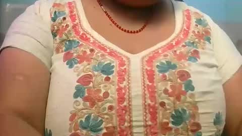 Snapshot of asha3388 chatting on December 21, 2025, 7:26 am SONI online show from December 21, 2025, 7:26 am