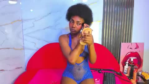 asha_zuri69 online show from May 15, 2026, 1:18 pm
