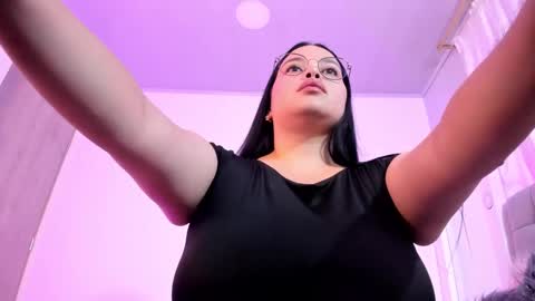 ashanty_vera01 online show from February 10, 2025, 4:30 am