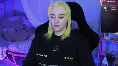 AshleyAshe  online show from October 2, 2025, 2:29 am