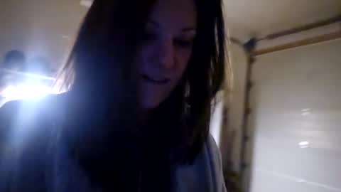 Snapshot of ashelynngrey1986 chatting on December 3, 2024, 1:08 am Ashelynn Grey online show from December 3, 2024, 1:08 am