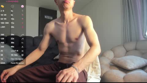 Ash online show from December 11, 2024, 9:34 pm