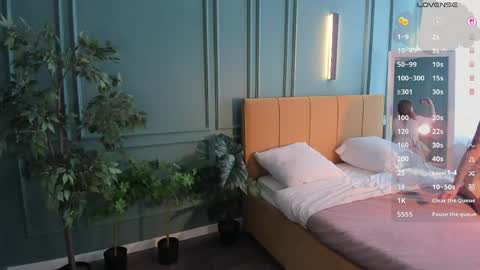 Ash online show from April 17, 2026, 12:08 pm