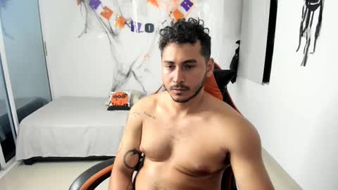 ashlan_king online show from October 31, 2025, 3:07 am