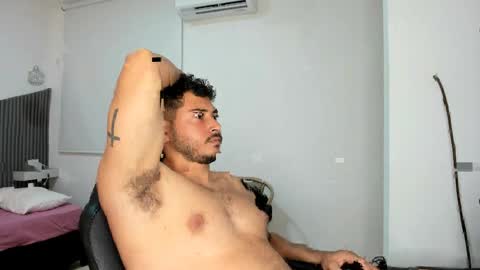 ashlan_king online show from May 5, 2026, 9:34 pm