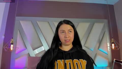 Snapshot of ashleey_bell_ chatting on April 27, 2026, 12:47 pm Ashley online show from April 27, 2026, 12:47 pm