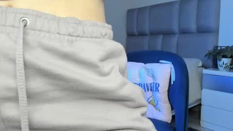 Carolina  online show from January 9, 2025, 12:46 am