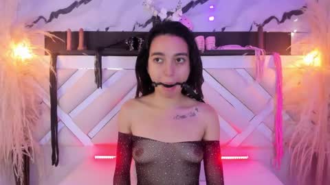 ashley_7777 online show from April 1, 2026, 1:52 pm
