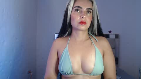 ashley__tylor online show from January 6, 2025, 11:42 pm