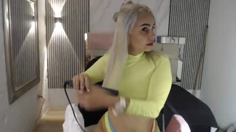 Snapshot of ashley__tylor chatting on July 8, 2026, 6:45 pm ashley__tylor online show from July 8, 2026, 6:45 pm