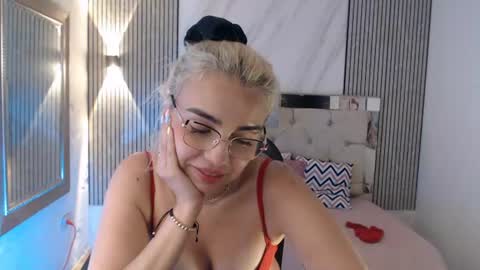 Snapshot of ashley__tylor chatting on July 25, 2026, 9:56 pm ashley__tylor online show from July 25, 2026, 9:56 pm