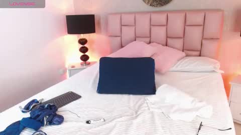 Ashleyy online show from March 28, 2026, 1:11 pm