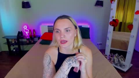 Snapshot of ashley_crashly chatting on June 21, 2026, 6:16 am Alina online show from June 21, 2026, 6:16 am