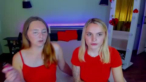 Snapshot of ashley_crashly chatting on July 24, 2026, 8:01 am Alina online show from July 24, 2026, 8:01 am