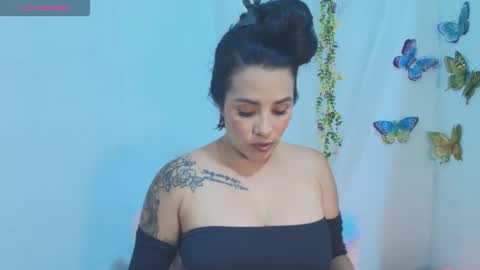 ashley_joyx_ online show from May 5, 2026, 3:25 am