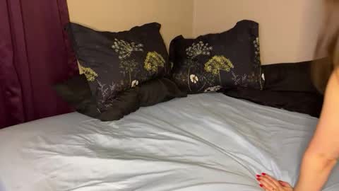 Ashley said online show from March 15, 2026, 3:45 am