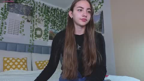Snapshot of ashley_tempt chatting on September 15, 2025, 8:25 am Ashle online show from September 15, 2025, 8:25 am