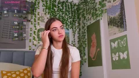 Snapshot of ashley_tempt chatting on November 19, 2025, 4:23 am Ashle online show from November 19, 2025, 4:23 am