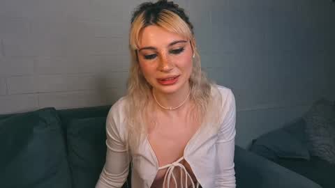 Ashley online show from March 28, 2026, 12:21 am