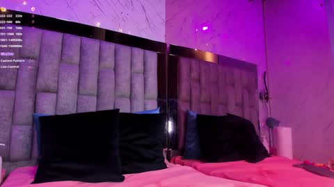 Ashley online show from January 6, 2025, 1:53 am