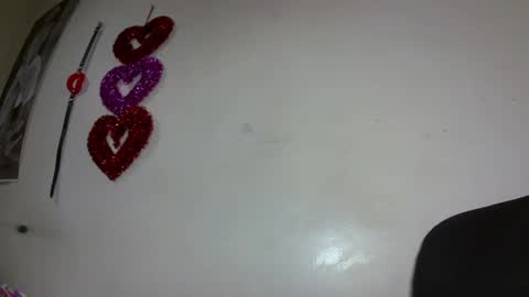 Snapshot of ashleyreyes_ chatting on April 16, 2026, 9:39 pm Ashley online show from April 16, 2026, 9:39 pm