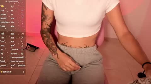 Snapshot of ashleyroys_111 chatting on June 11, 2026, 7:34 pm dahiana online show from June 11, 2026, 7:34 pm
