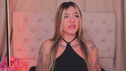 Ashley Lauren online show from February 26, 2025, 7:09 am