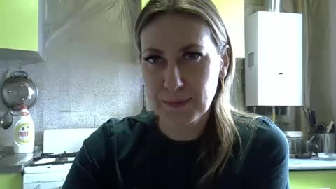 AshleyXHoney online show from February 27, 2026, 7:19 am